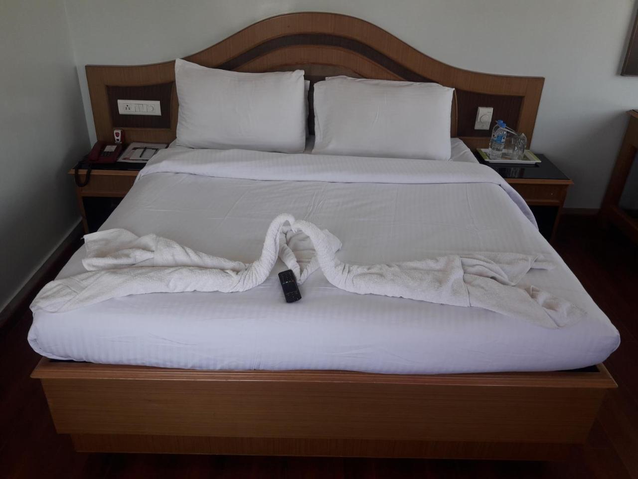 Hotel Park Plaza Maduraj Zewnętrze zdjęcie